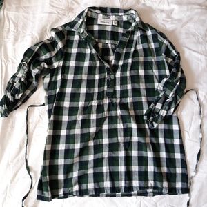 Ladies 14/16 3/4 sleeves Top by Andrew & Co